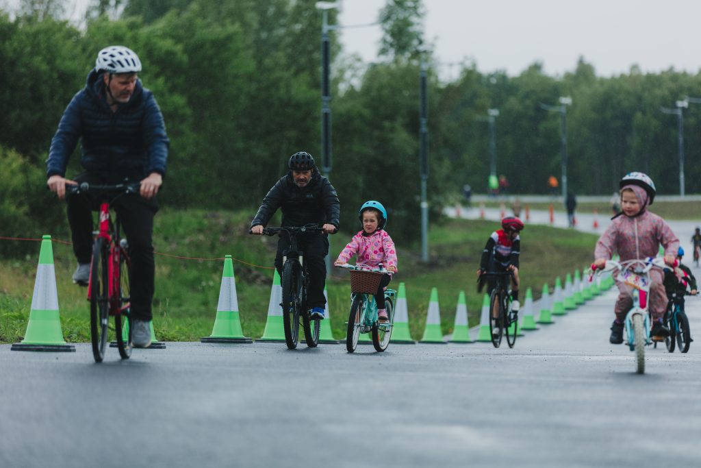 Clyde Cycle Park celebrates the countdown to the Tour de France Grand Départ 2027